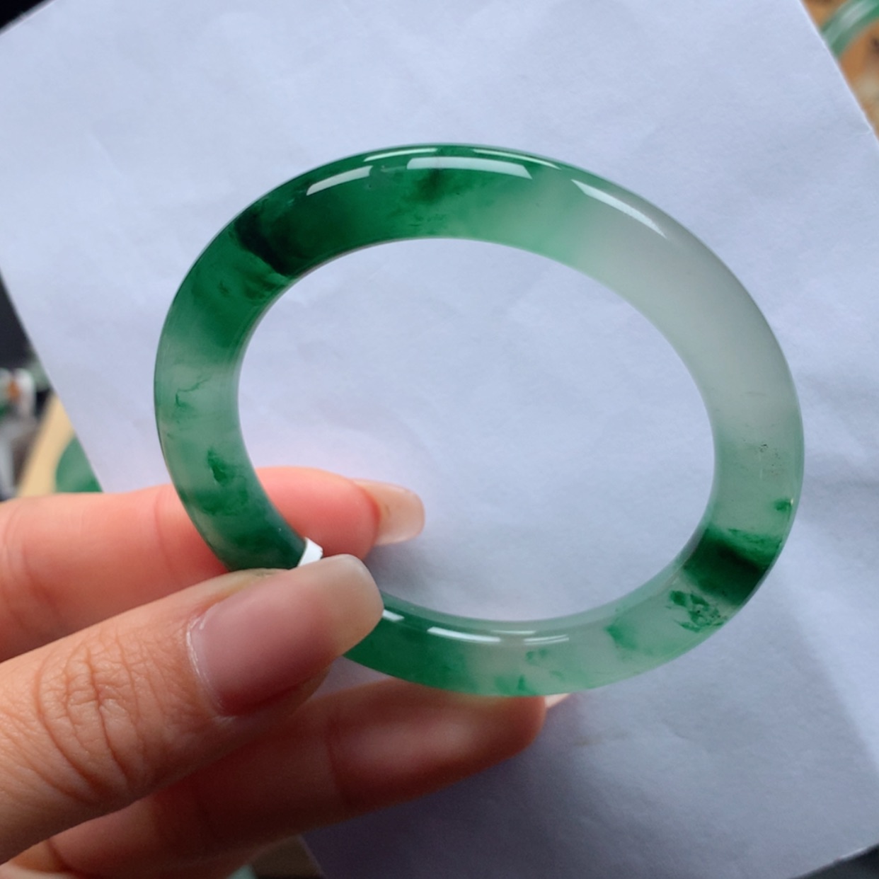 【闪购商品】石英质玉手镯未镶嵌