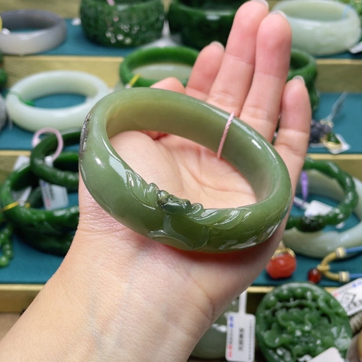 和田玉手镯61+圈口 编号81未镶嵌