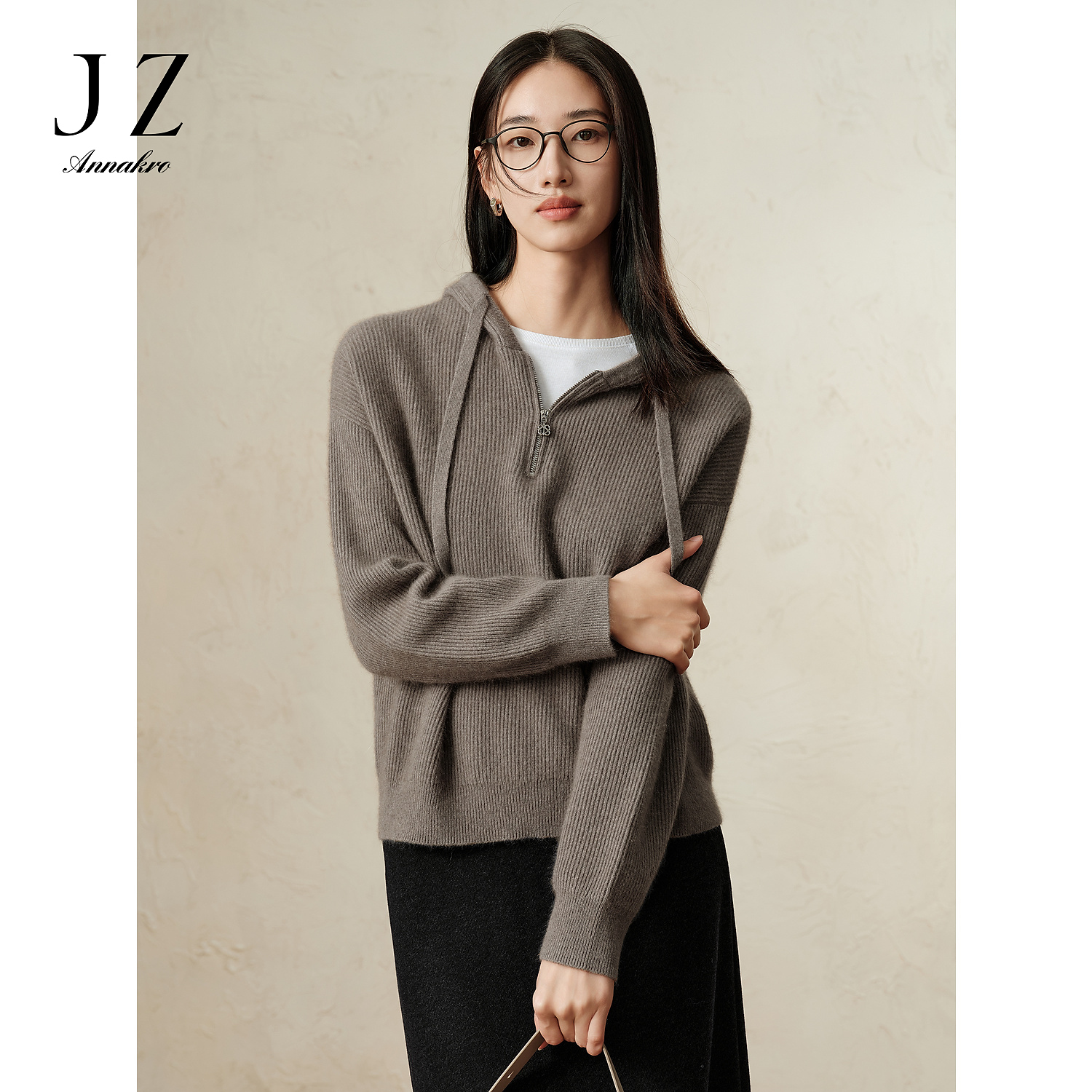【籽言专属】玖姿安娜蔻JTED31062连帽套头宽松长袖针织衫女冬