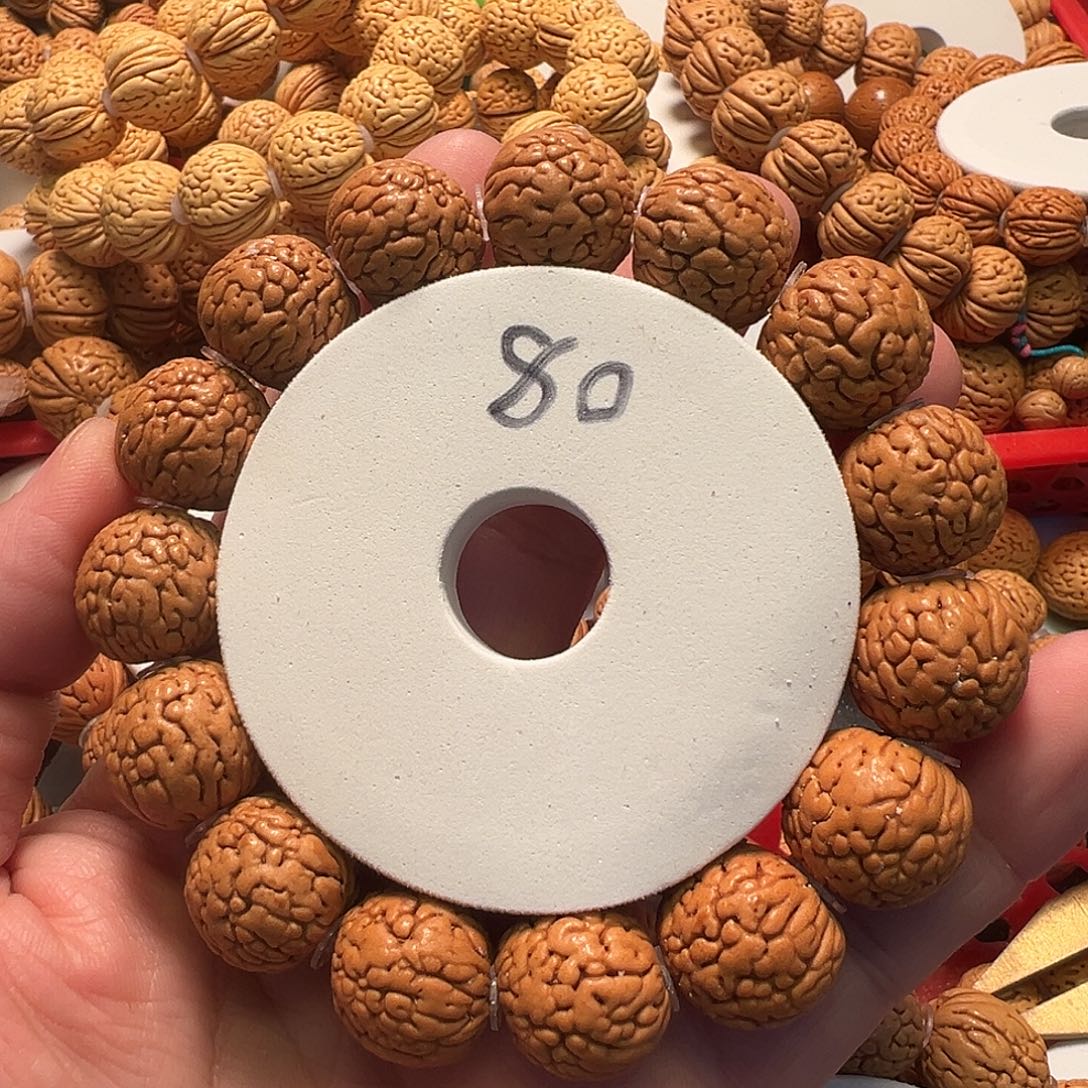 熊***猫桃核手串铁扇公主