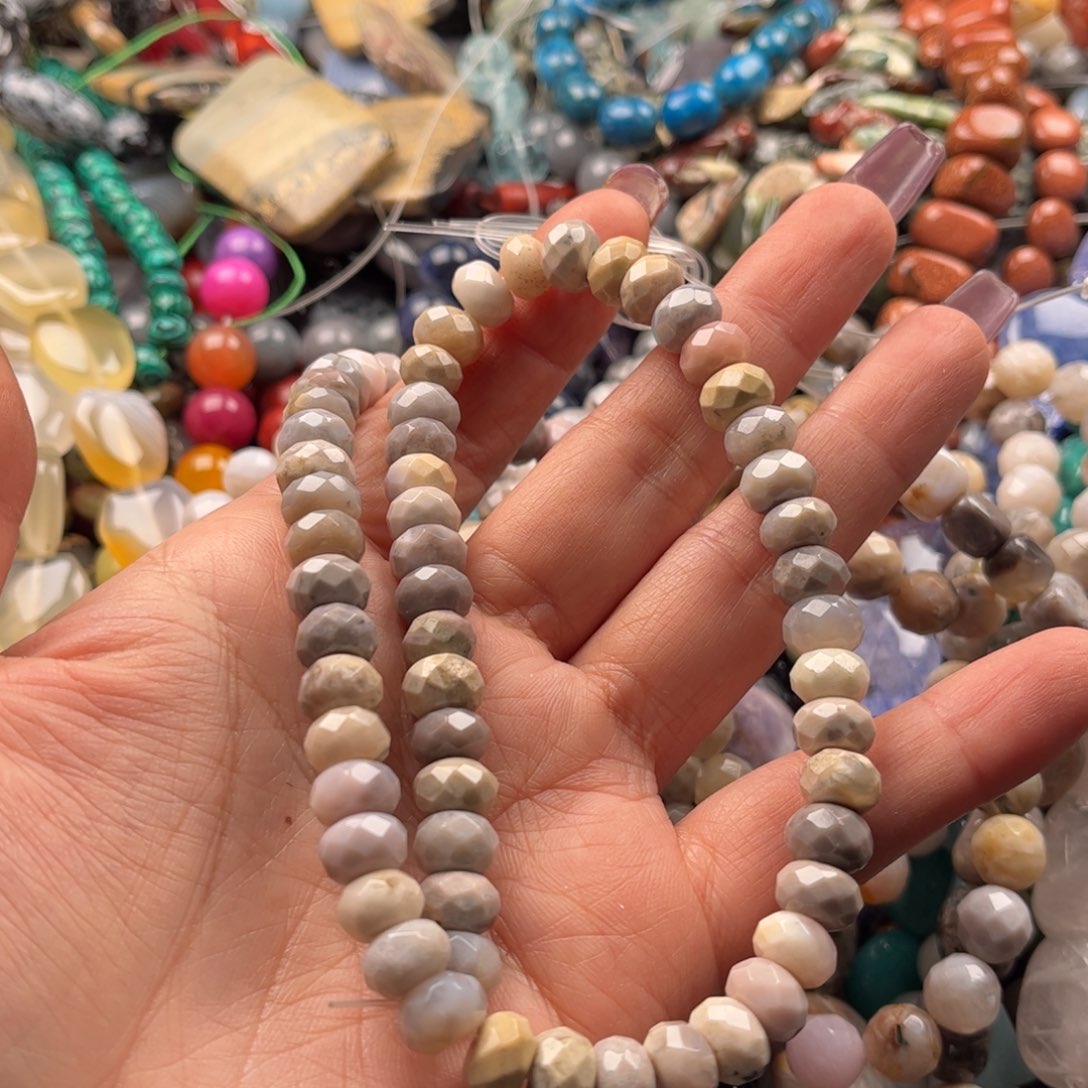 石英质玉珠宝奇石未镶嵌卡8