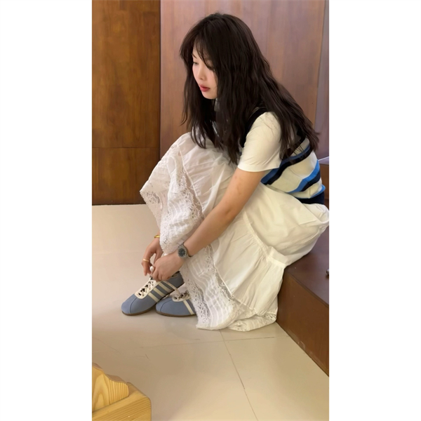 Buyer.ZZ自制韩国面料拼色针织马甲