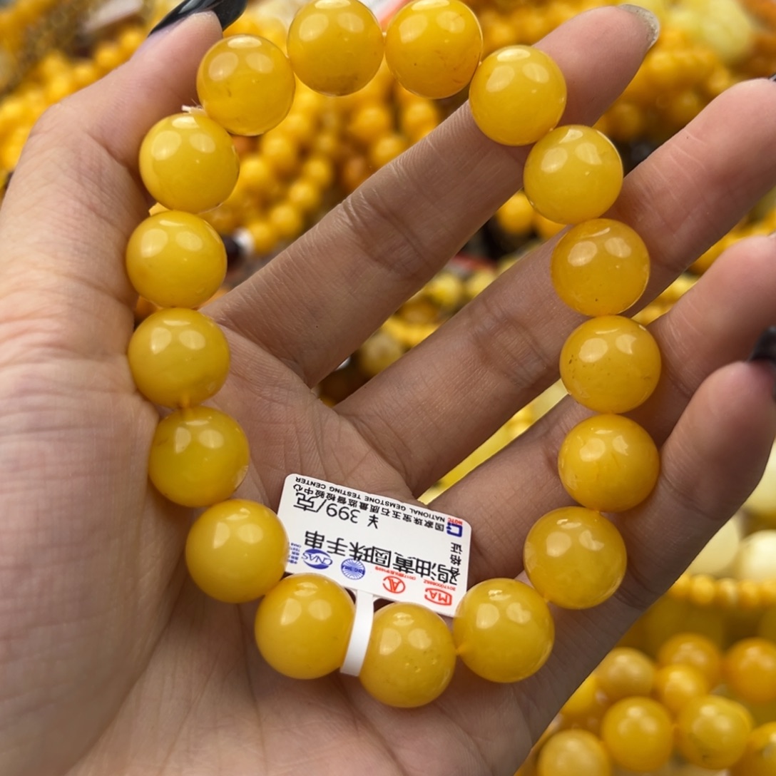 琥珀珠宝奇石未镶嵌
