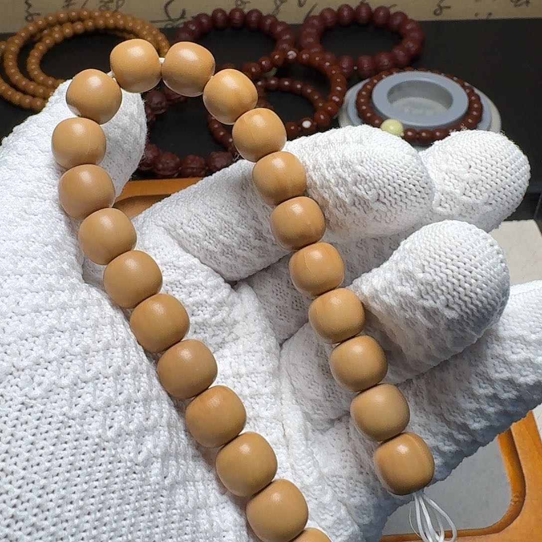 小***⁷猴头核桃手串龙炎老型11.1