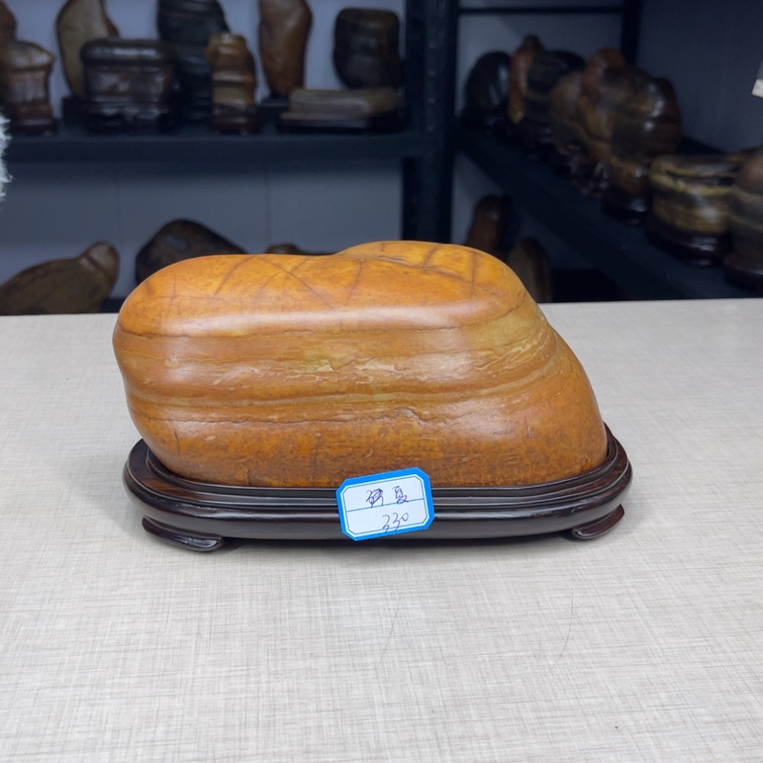 夏***明石材广西大化彩玉石配底座