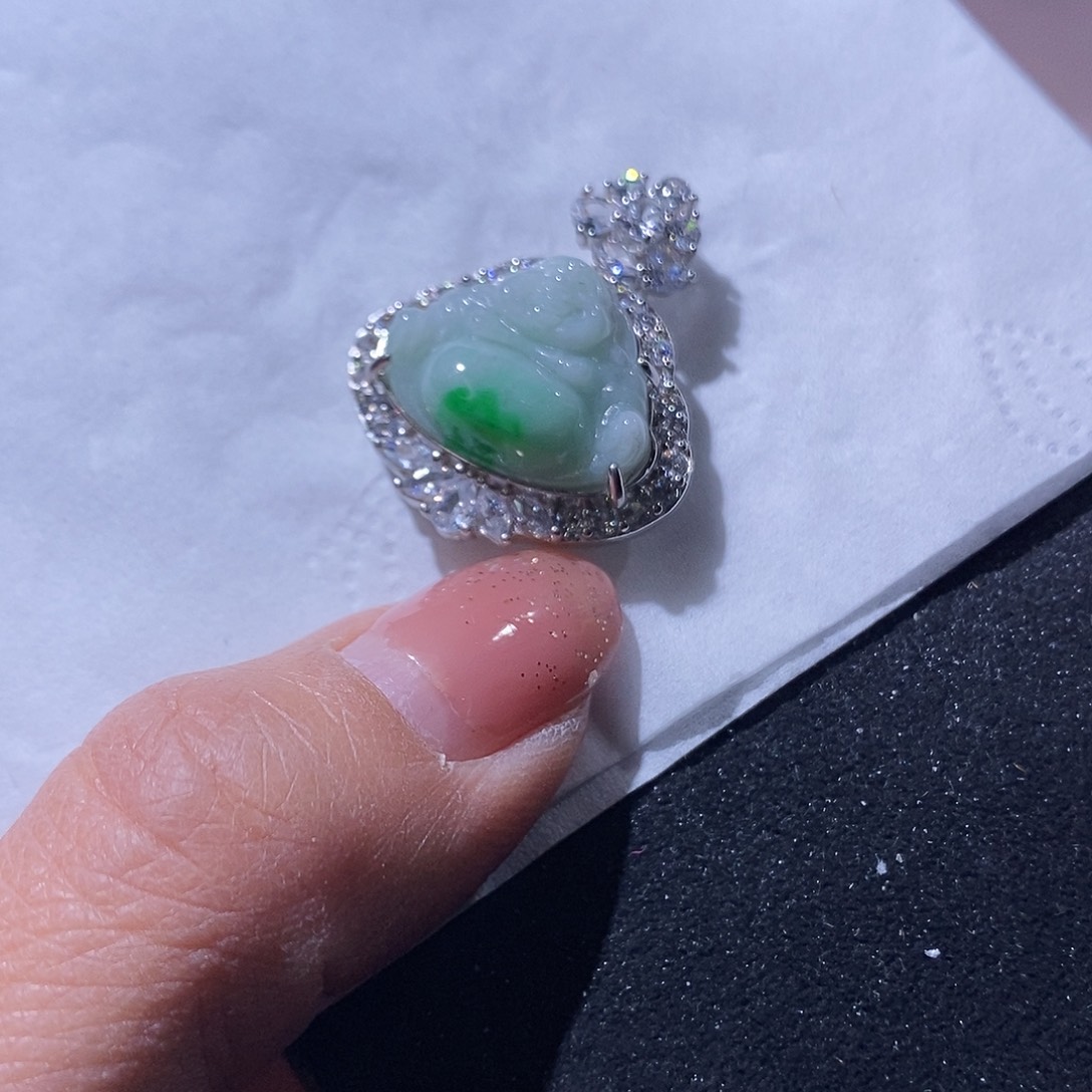 翡翠吊坠(不含链)未镶嵌