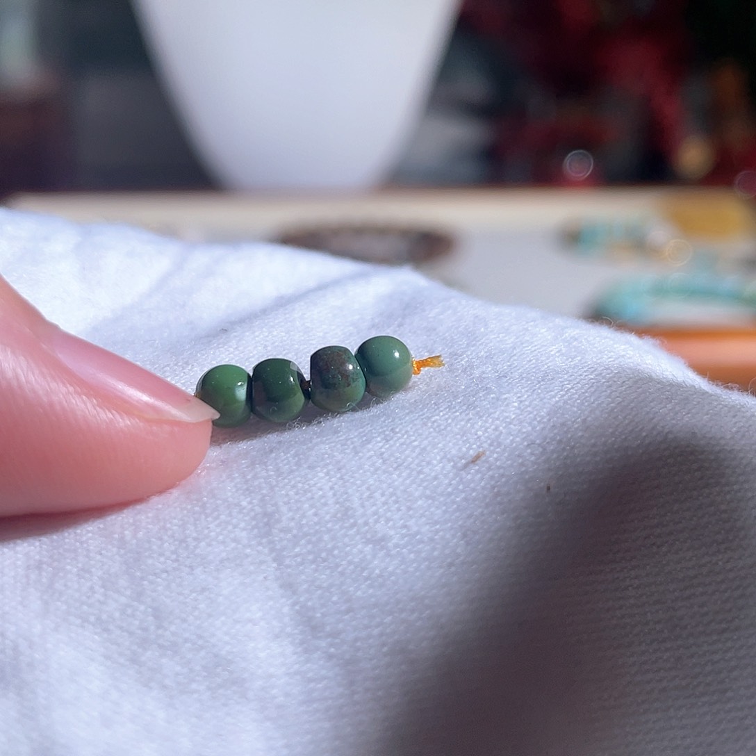 南红玛瑙配饰未镶嵌