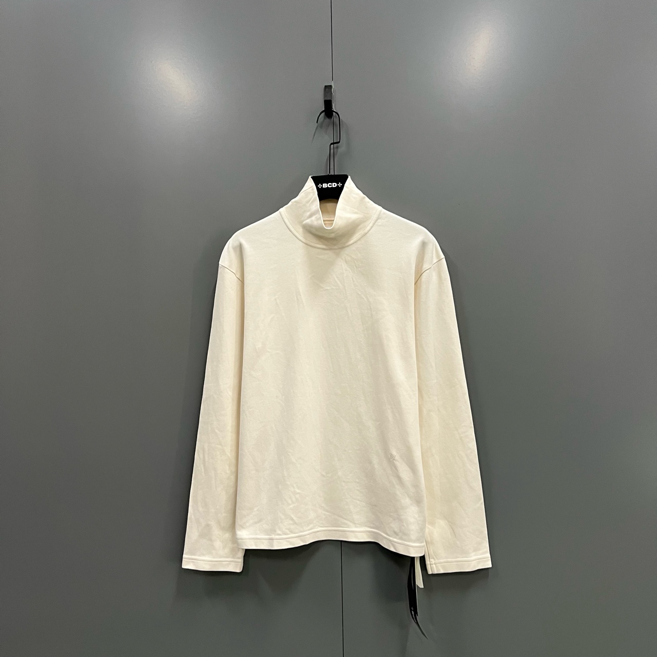 99新 BOTTEGA VENETA/葆蝶家 h91 BV 米白色高领长袖 M码 011530