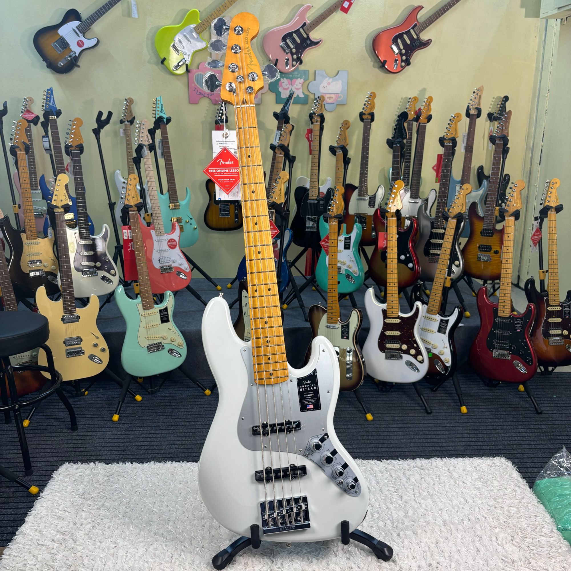 特价琴Fender芬达美超二代五弦JAZZ贝斯枫木指板0199122796暴雪白