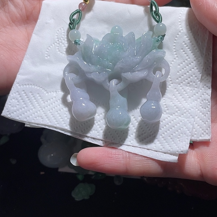 颈饰未镶嵌翡翠天