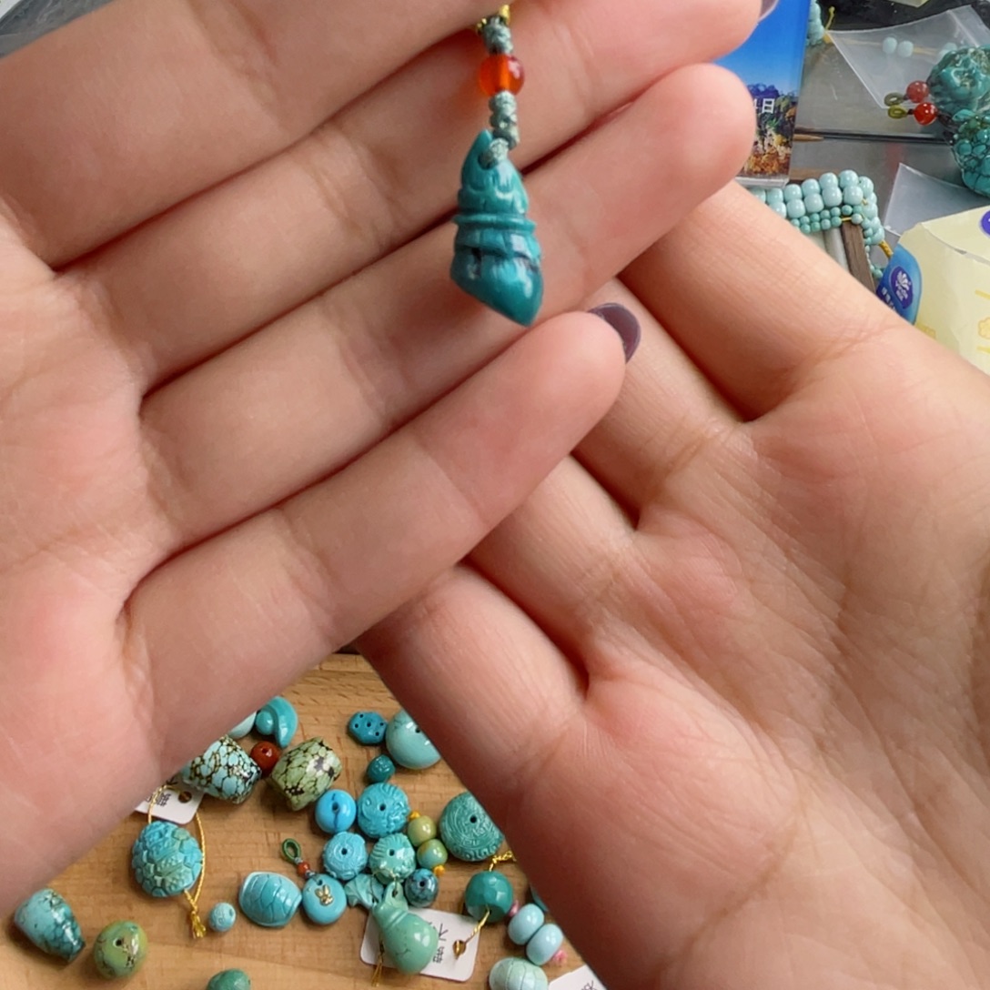 绿松石未镶嵌珠宝奇石