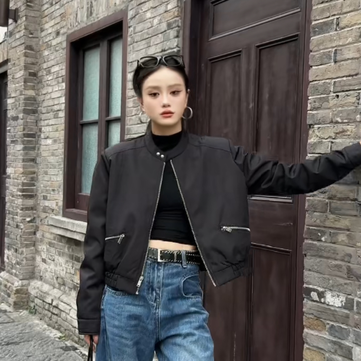 【C度笑笑力推】25801新品时尚小众设计师款短款圆领羽绒夹克