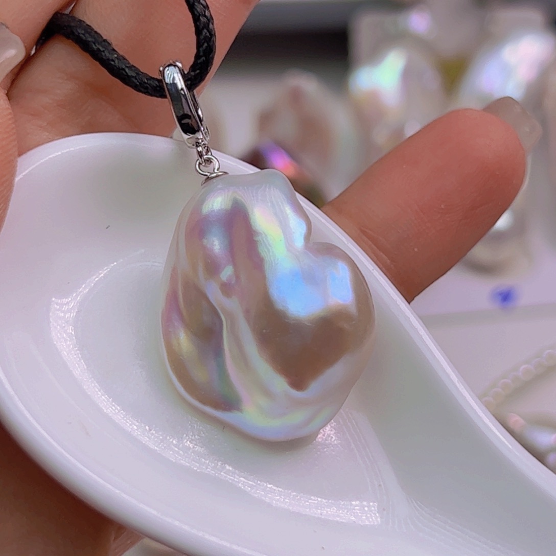 淡水珍珠未镶嵌吊坠(赠链)