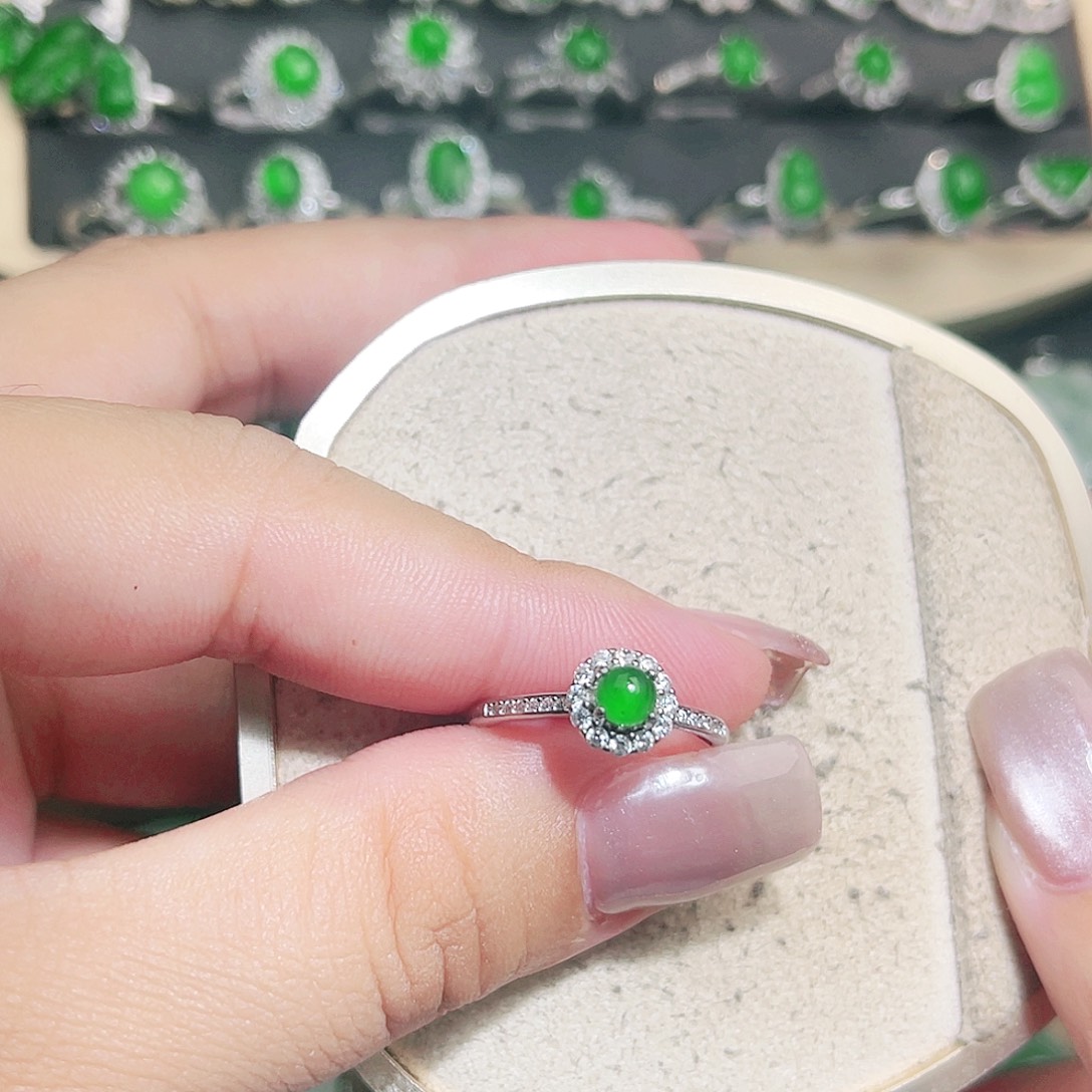 翡翠未镶嵌挂件裸石