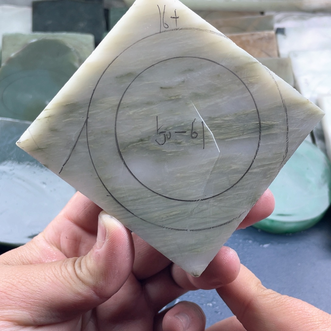 石英质玉定制手镯未镶嵌