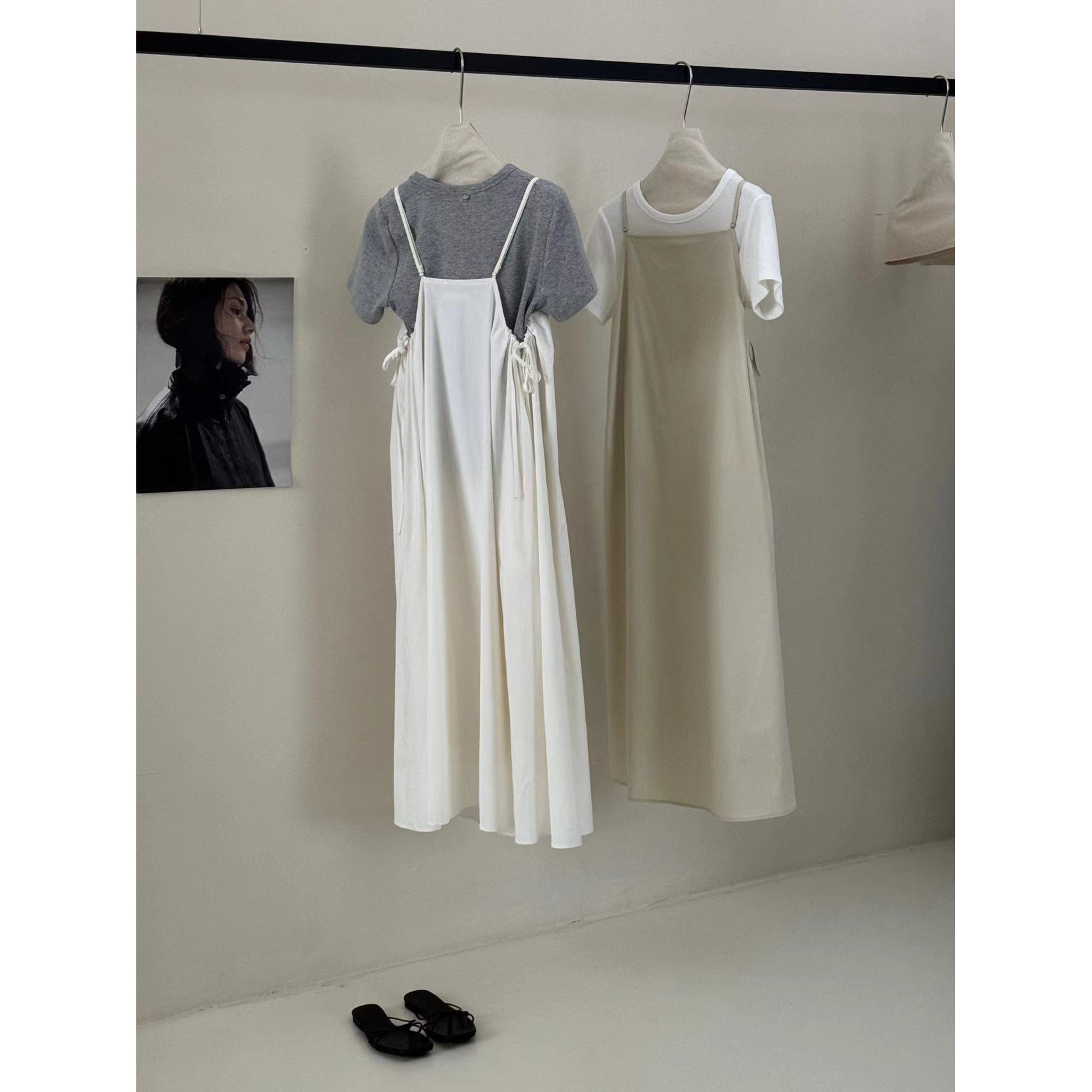 2399两色吊带连衣裙