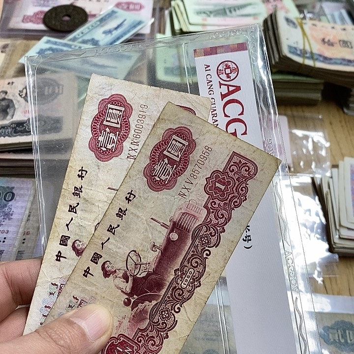 时***散14号链接，2张拖拉机