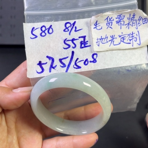 定制翡翠未镶嵌天然翡翠