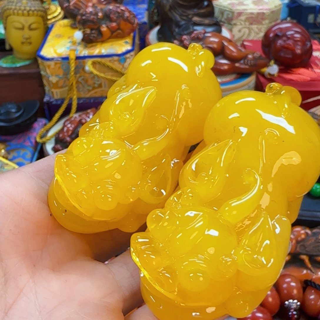 蜜蜡裸石未镶嵌卓玛推荐