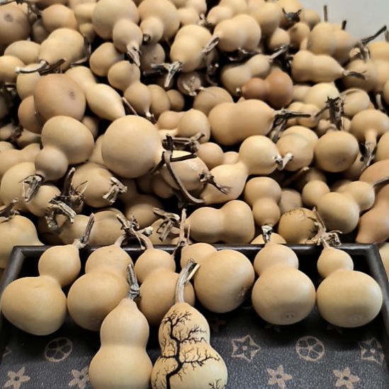 52.天然小葫芦，小葫芦手把件，（不包龙头）