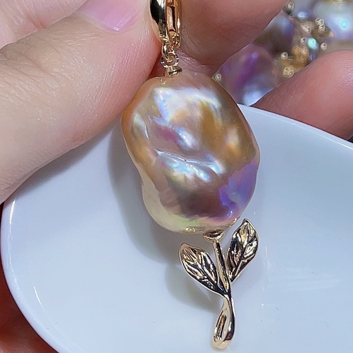 淡水珍珠颈饰未镶嵌