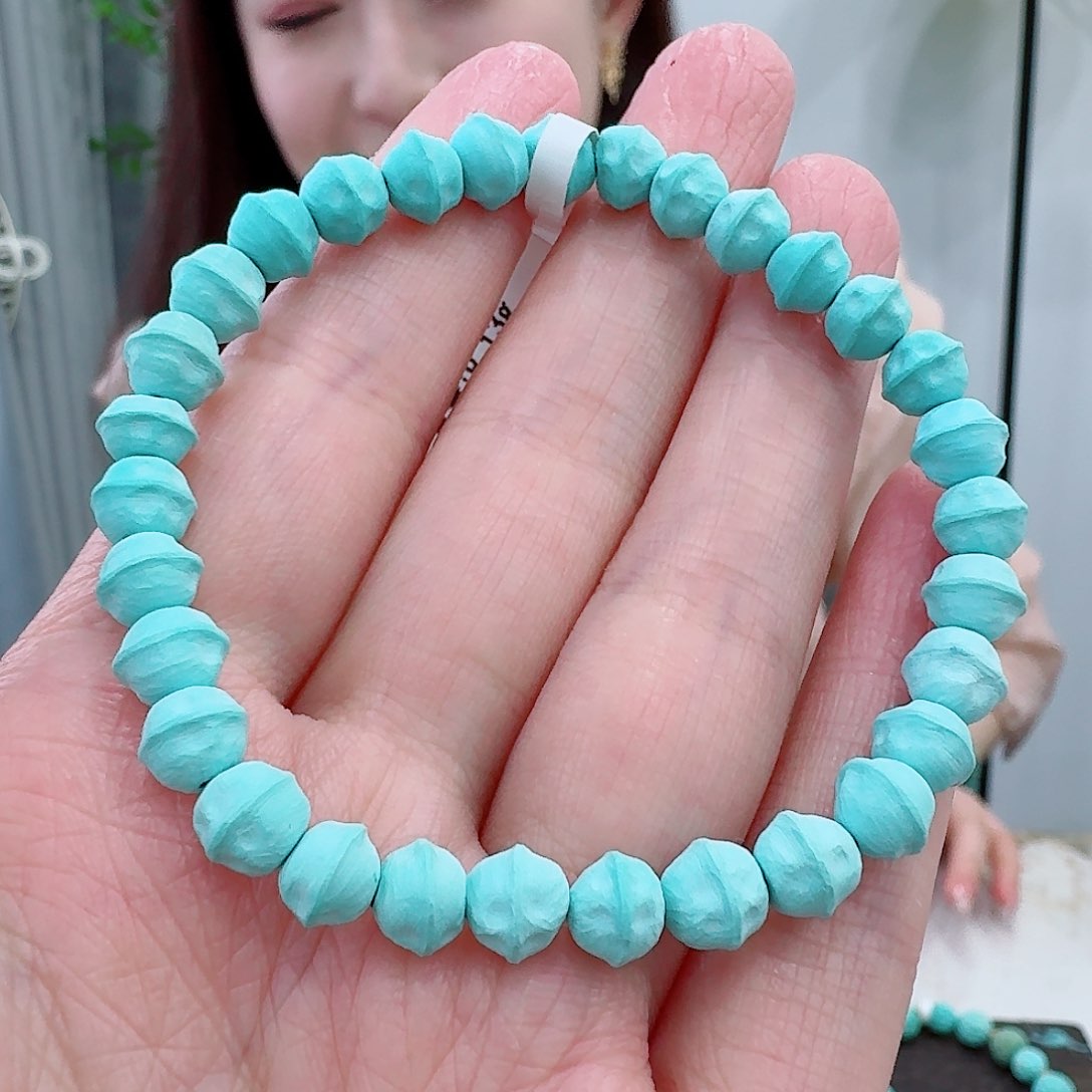 未镶嵌绿松石珠宝奇石