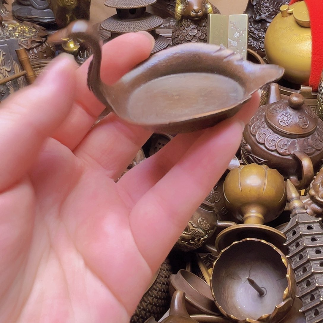 精美铜器批发档口