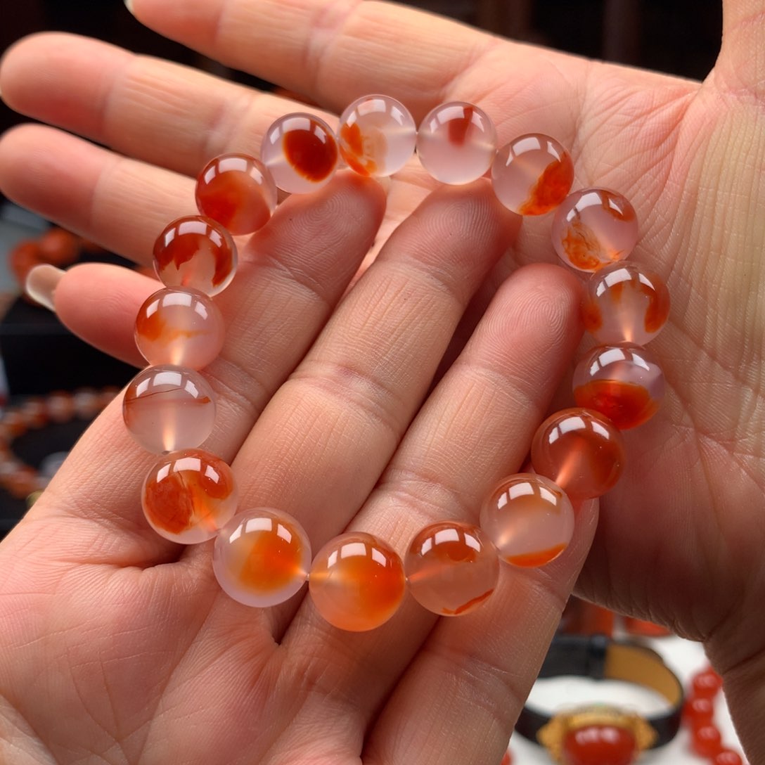 南红玛瑙手串未镶嵌沉*醉