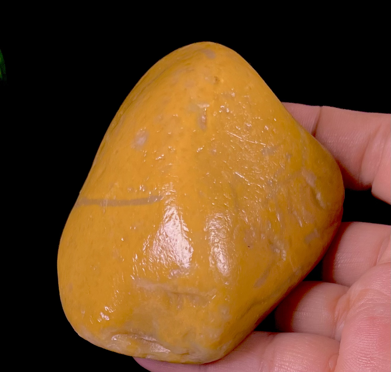 老挝银裹金田黃原石 重194.1克 尺寸7.7/6/3.7cm