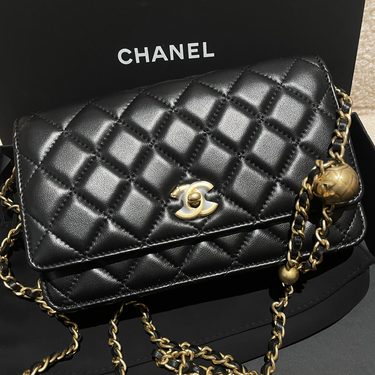 99新 Chanel/香奈儿 Chanel 黑金金球woc 25090091-06
