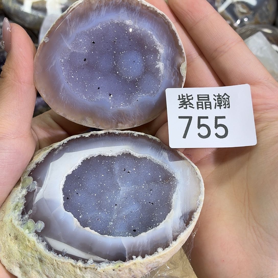 未镶嵌水晶大型摆件（非配饰）