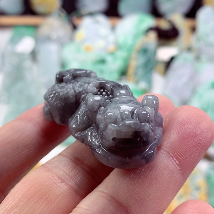 【闪购商品】翡翠吊坠(不含链)未镶嵌