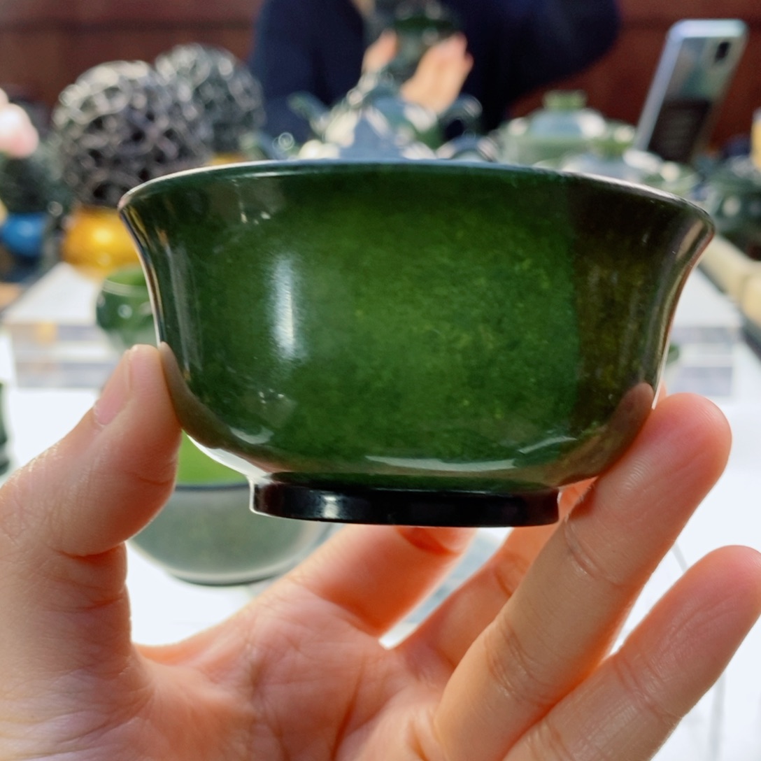 和田玉（青玉）摆件未镶嵌微瑕