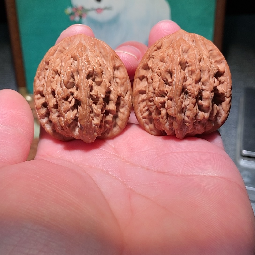 把件文玩核桃老款粗纹红皮麦穗虎