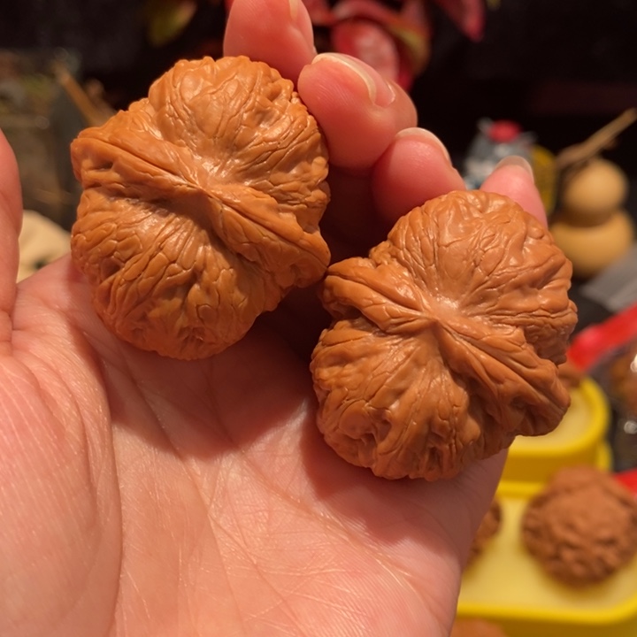 文玩核桃42尺元宝狮子头