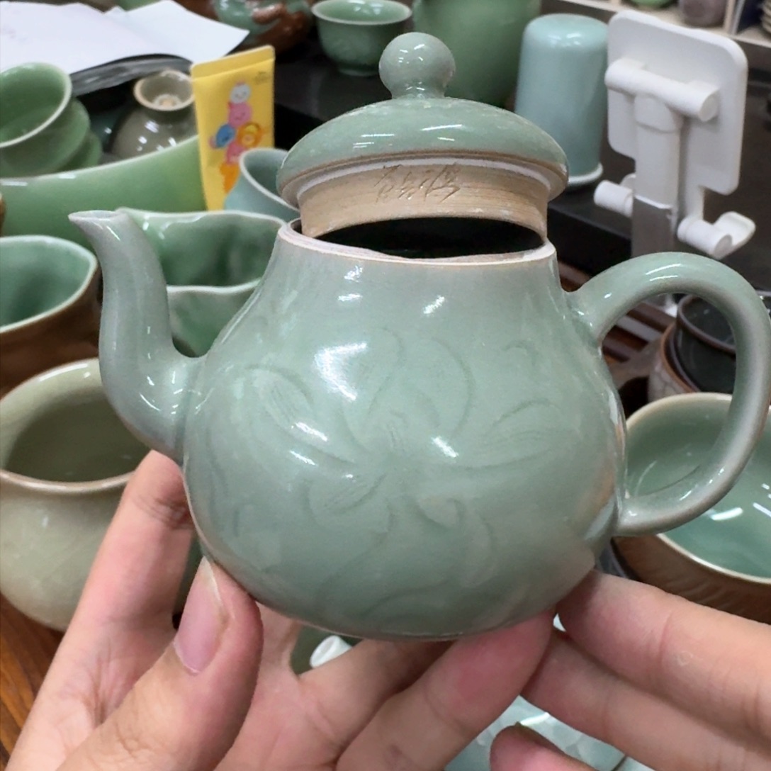 龙泉青瓷茶具微瑕6530