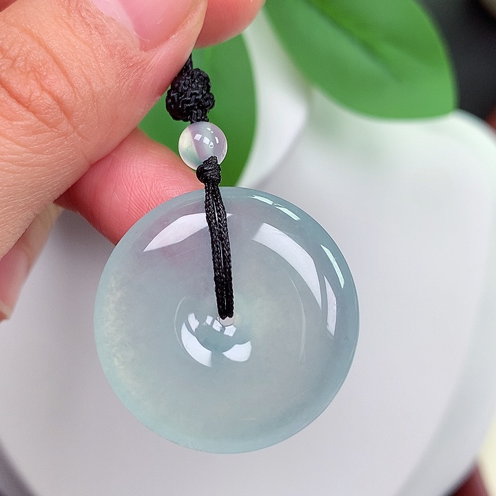 颈饰未镶嵌翡翠平安扣 28.1x5.8mm