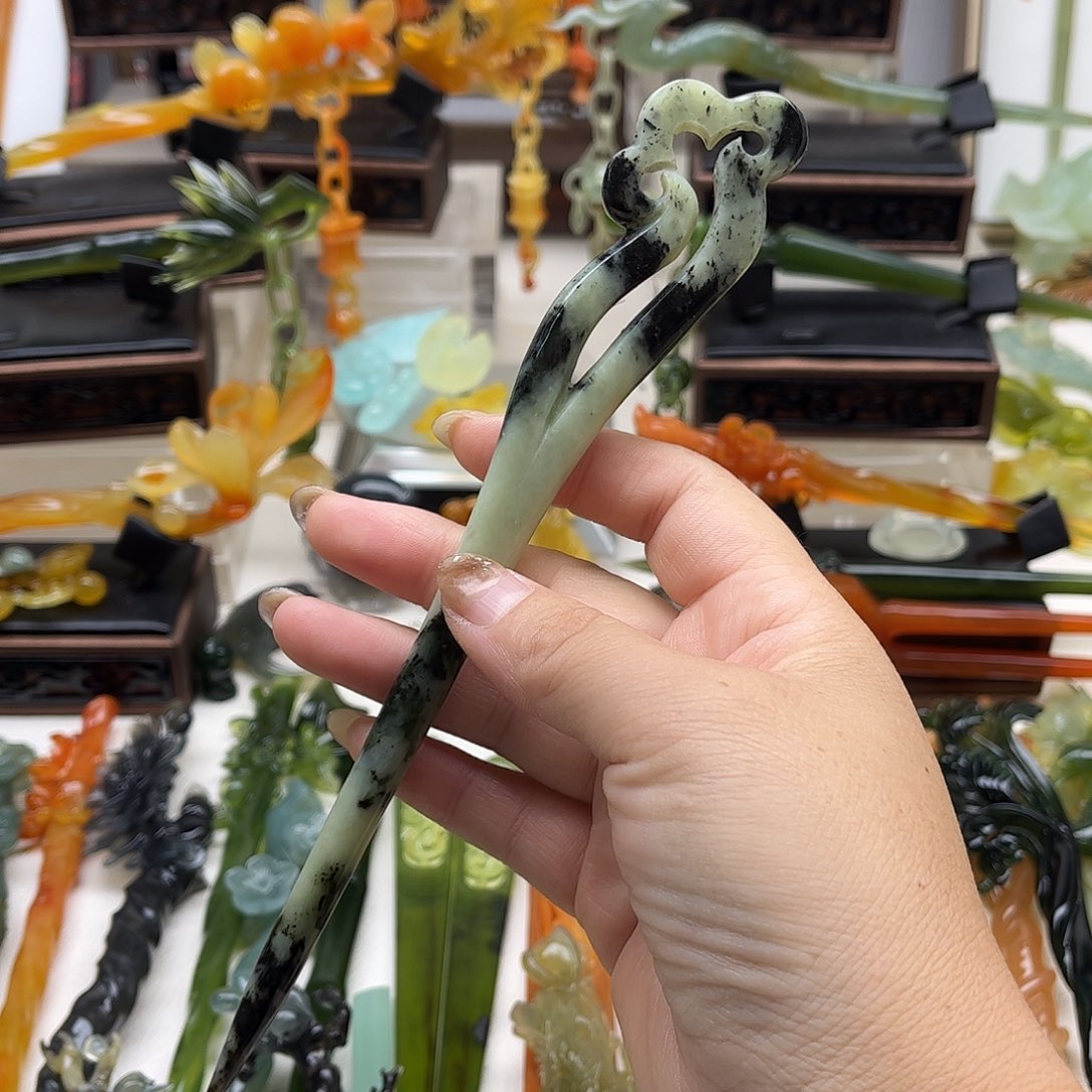 蛇纹石玉岫玉发簪合金