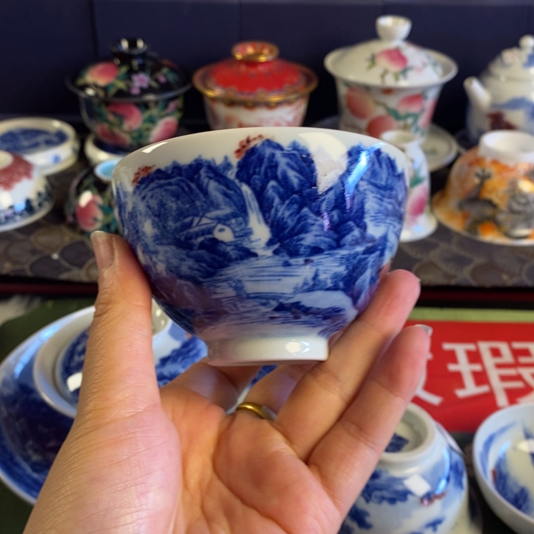 景德镇瓷器研究中心主任