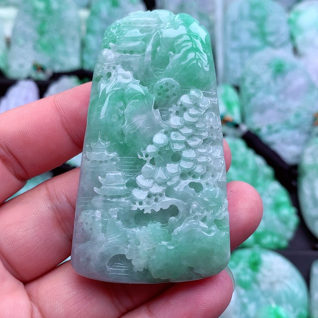 翡翠吊坠(不含链)未镶嵌