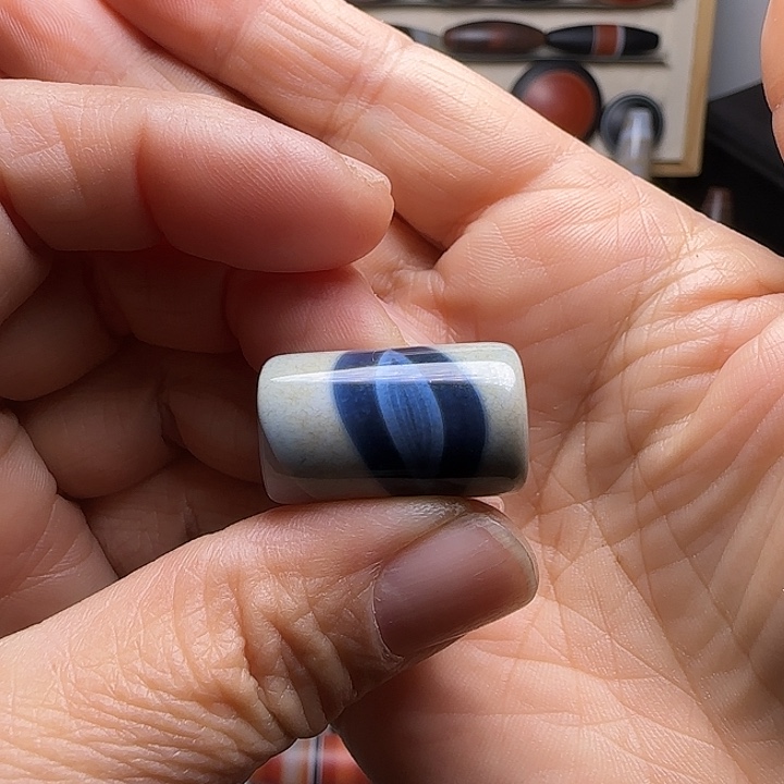 o***s玛瑙/玉髓合金颈饰