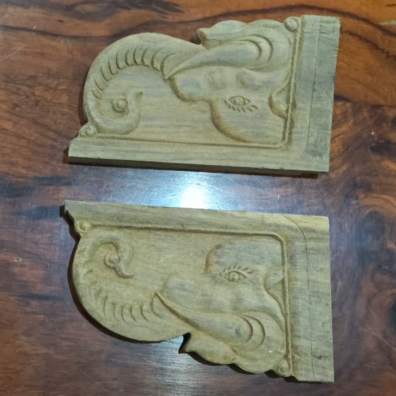 精美雕刻小象头小板老木雕花板白胚装饰佳品