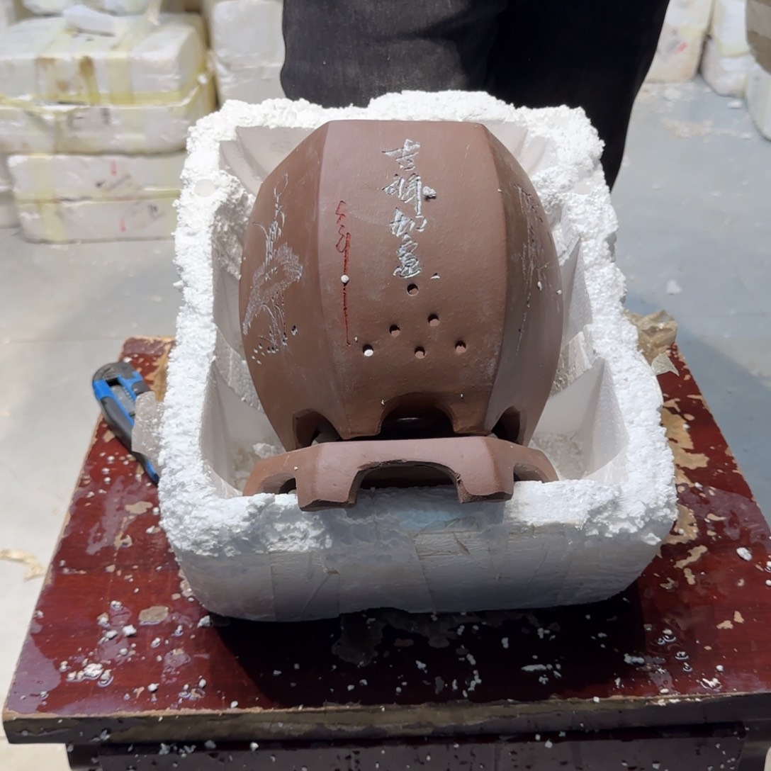 紫砂花盆瑕疵和瑕疵