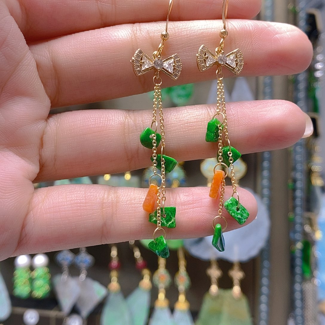 未镶嵌翡翠耳饰翡翠