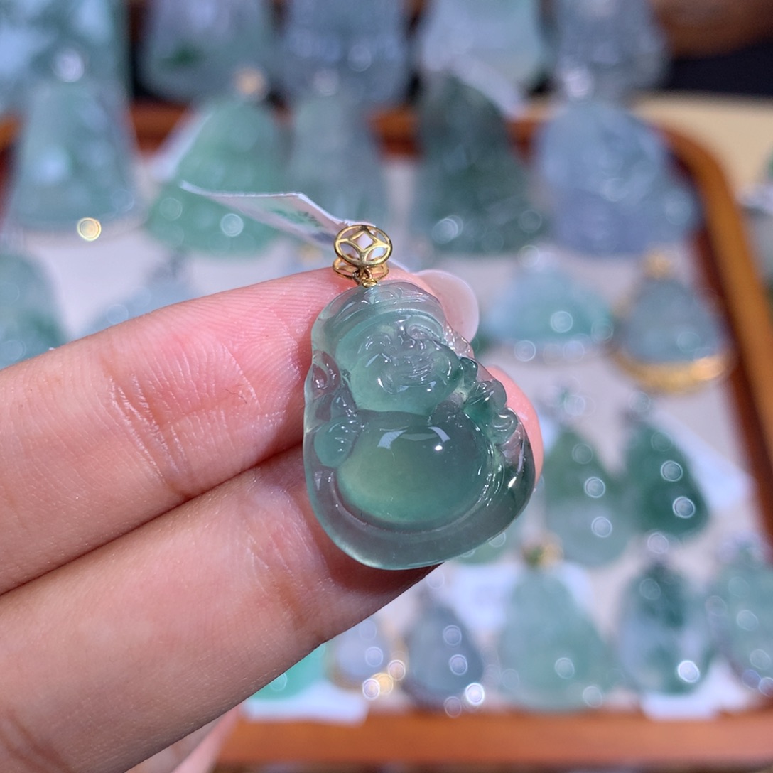 翡翠颈饰18K金镶嵌财财