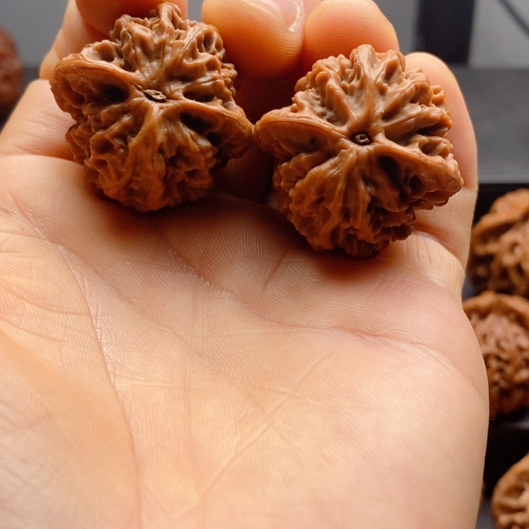 把件文玩核桃百*溪秦岭山地闷31