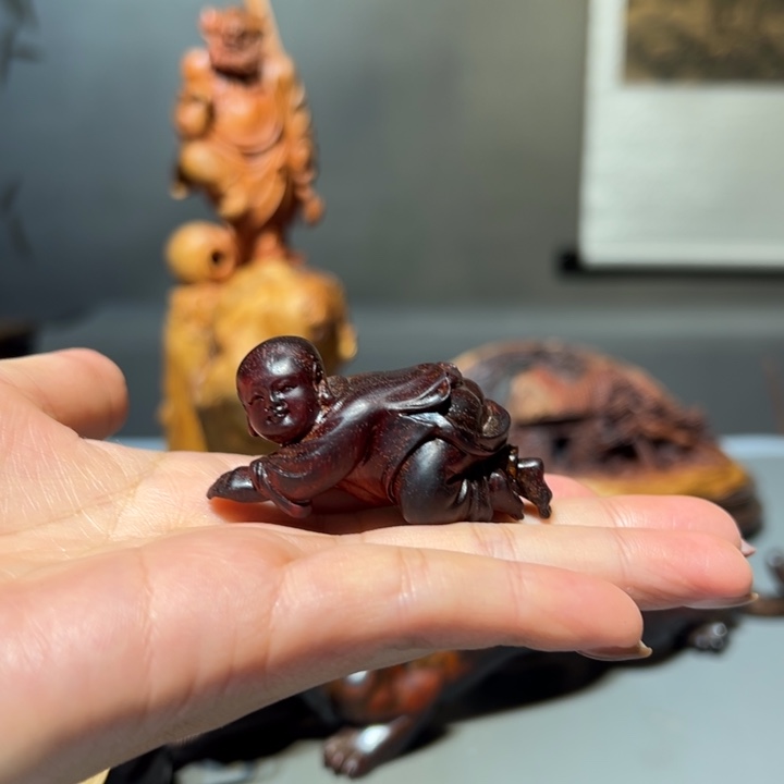 朽***坊檀香紫檀（小叶紫檀）福娃摆件作品