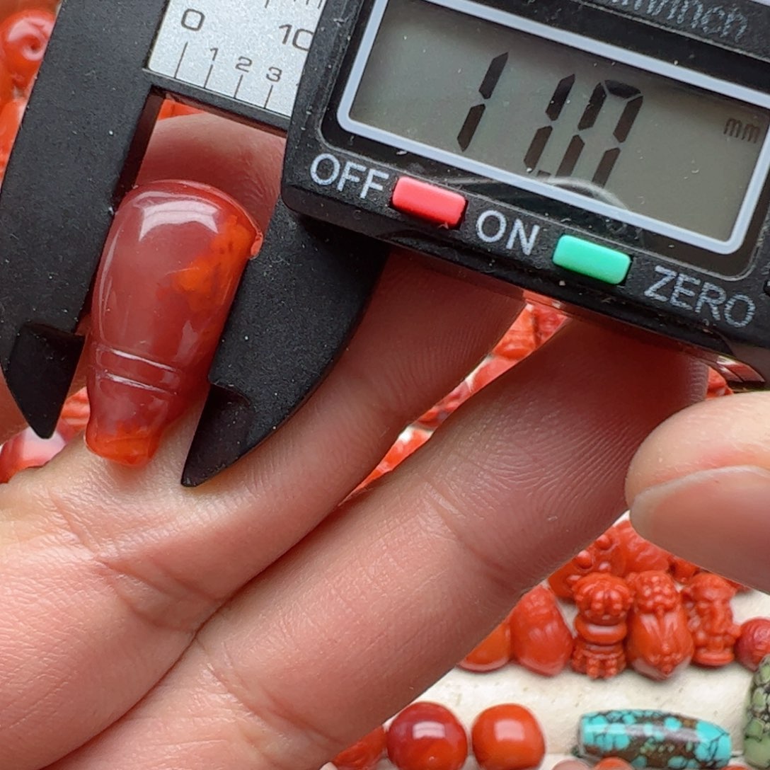 南红玛瑙未镶嵌配饰