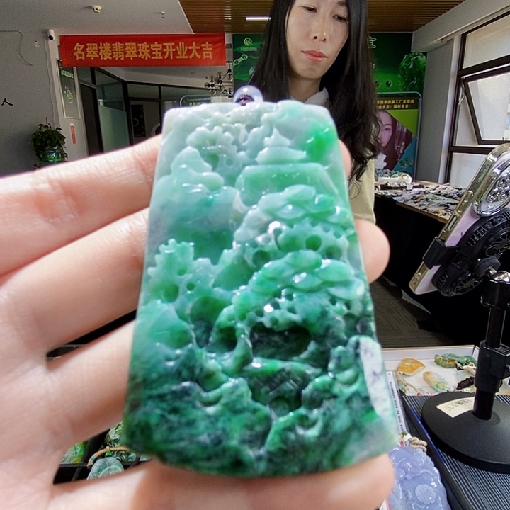 颈饰未镶嵌翡翠翡翠