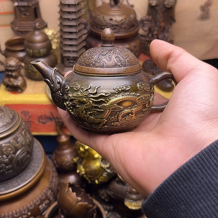 精美铜器点击下单